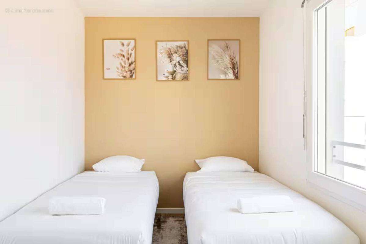 Romainvile - duplex meublé 85m² - 3ch -terrasses & parking - photo 10