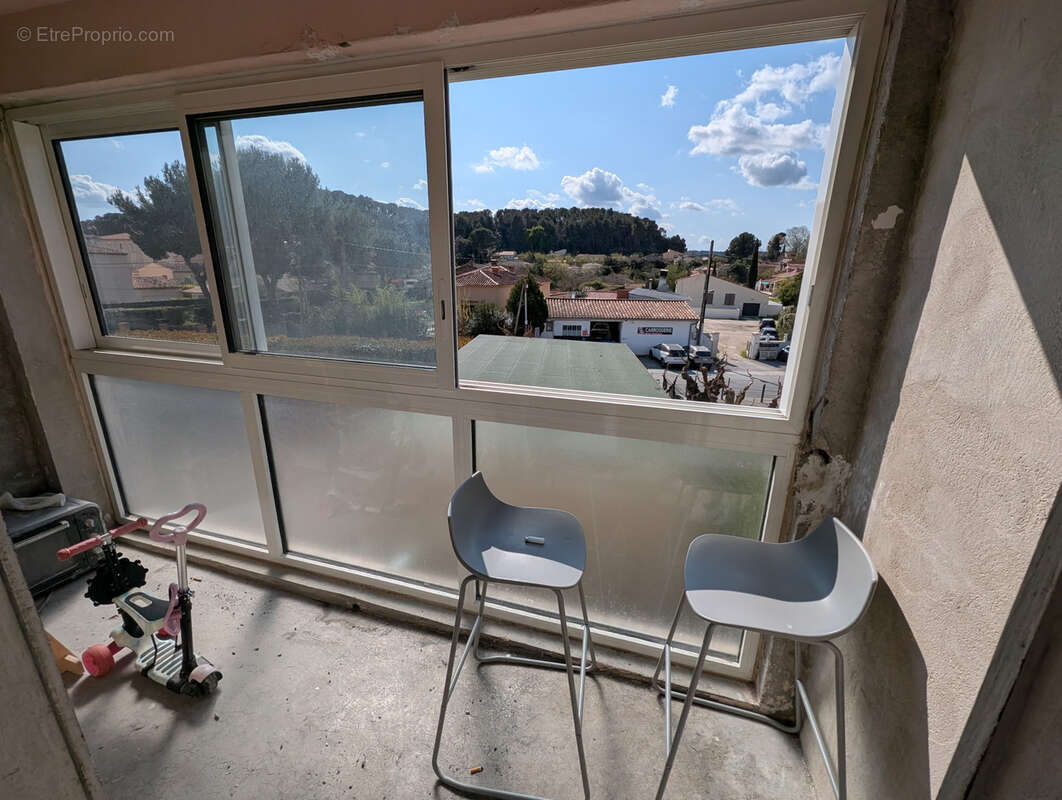 Appartement à SAINT-CHAMAS