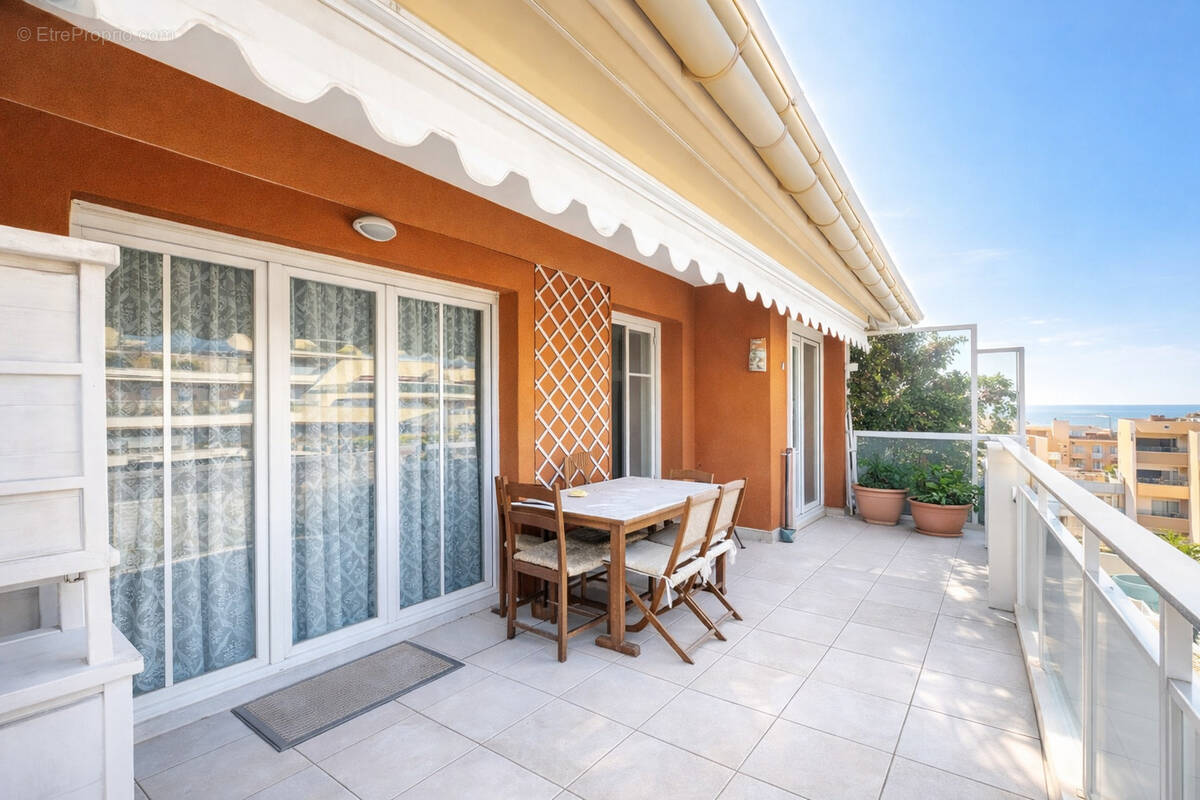 Appartement à MENTON