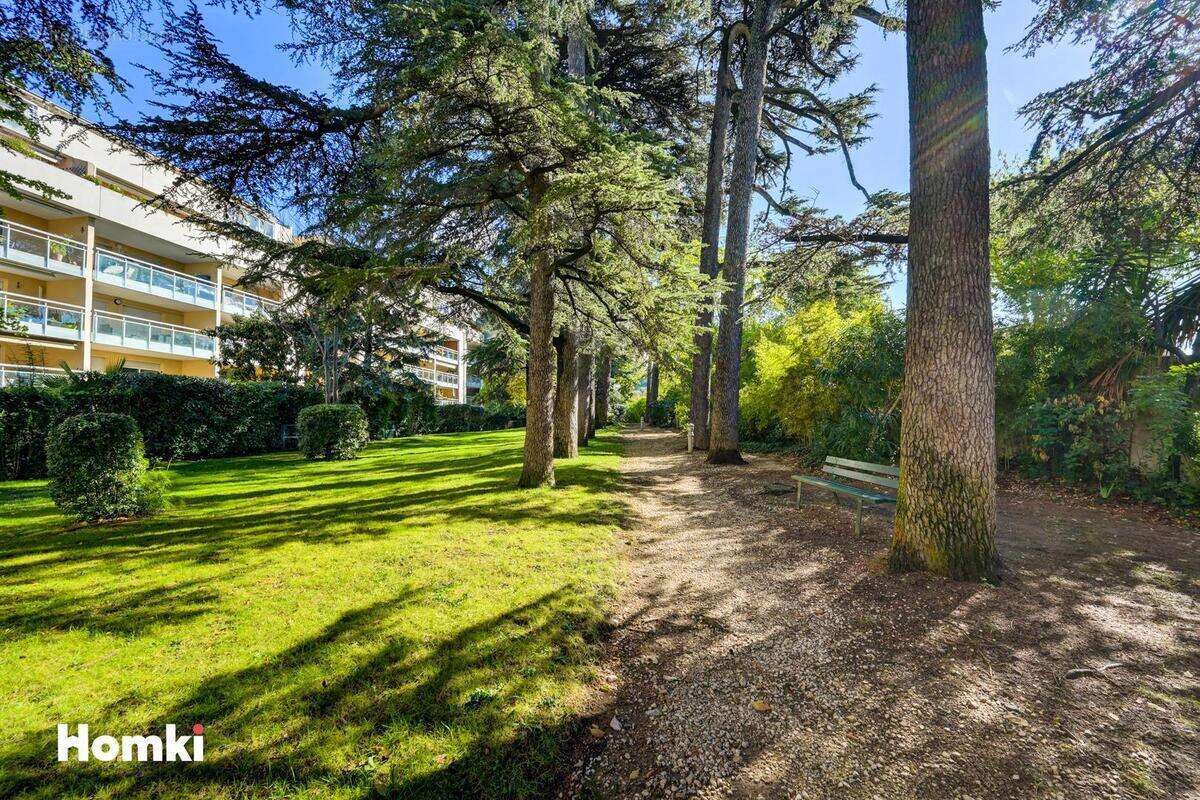 Appartement à MARSEILLE-9E