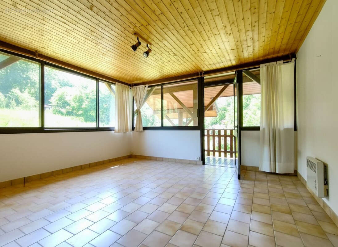 Maison à APREMONT