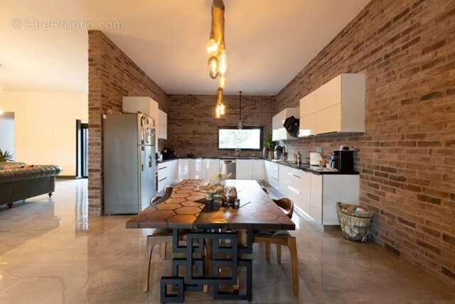 Maison à SABLE-SUR-SARTHE