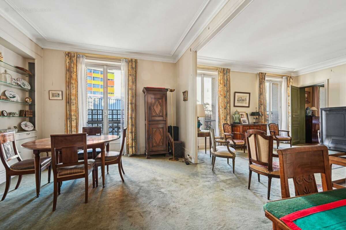 Appartement à PARIS-5E