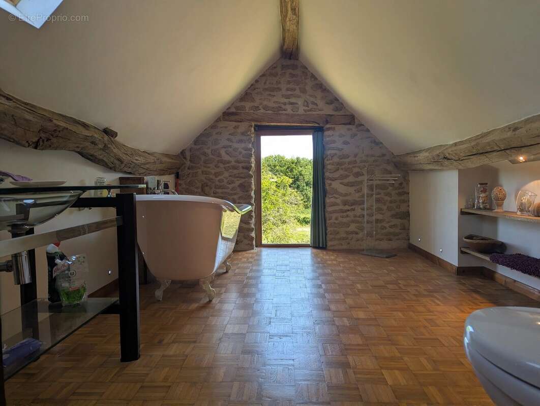 Belle longère de 3 chambres avec une dépendance pour les invités - photo 8