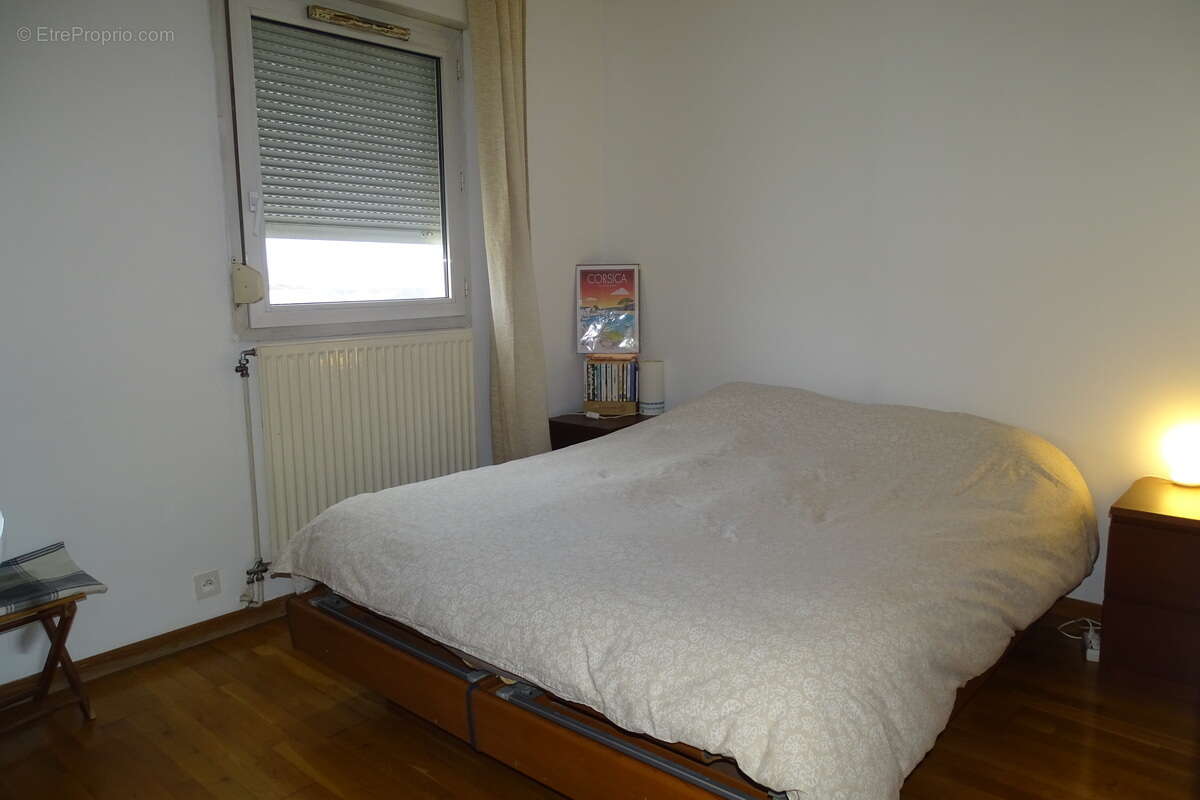 Appartement 97 m² à Creteil  - photo 5