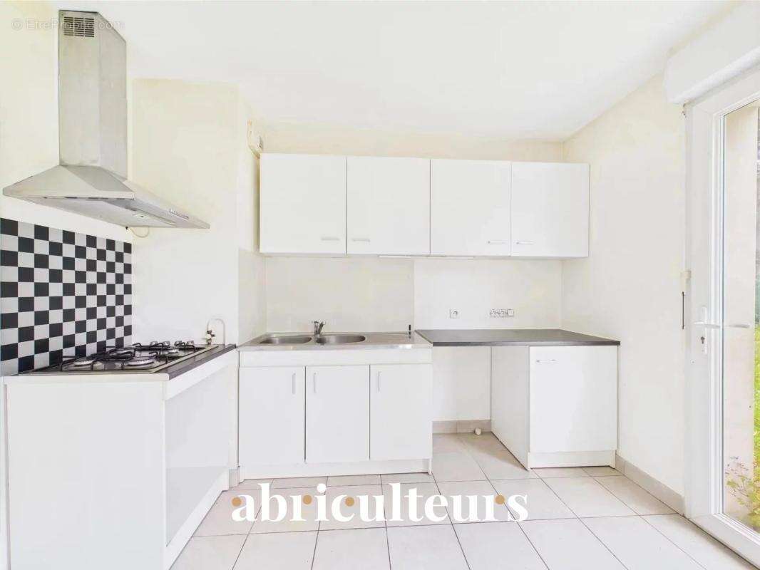 Appartement à BOUGUENAIS