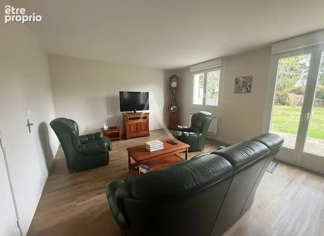 Maison de 125 m²  3 chambres avec jardin et potentiel d'évolution - photo 2