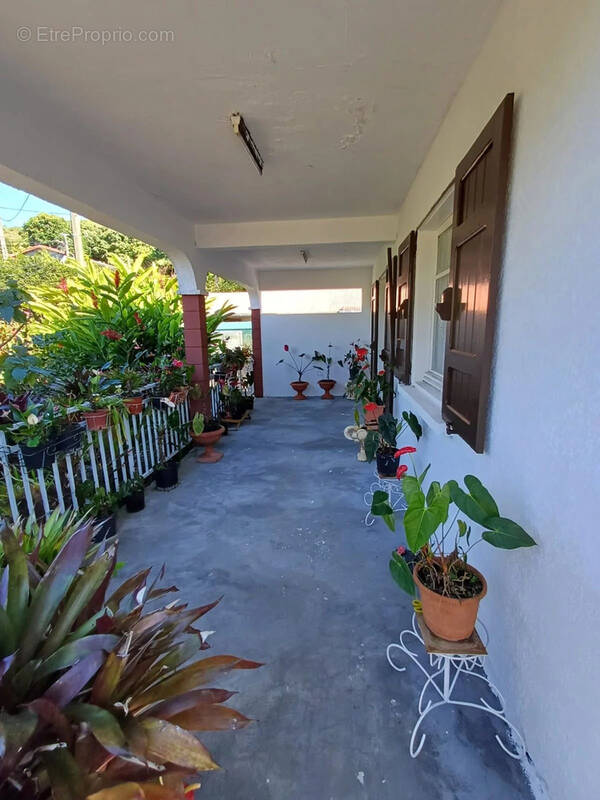 Maison à ENTRE-DEUX