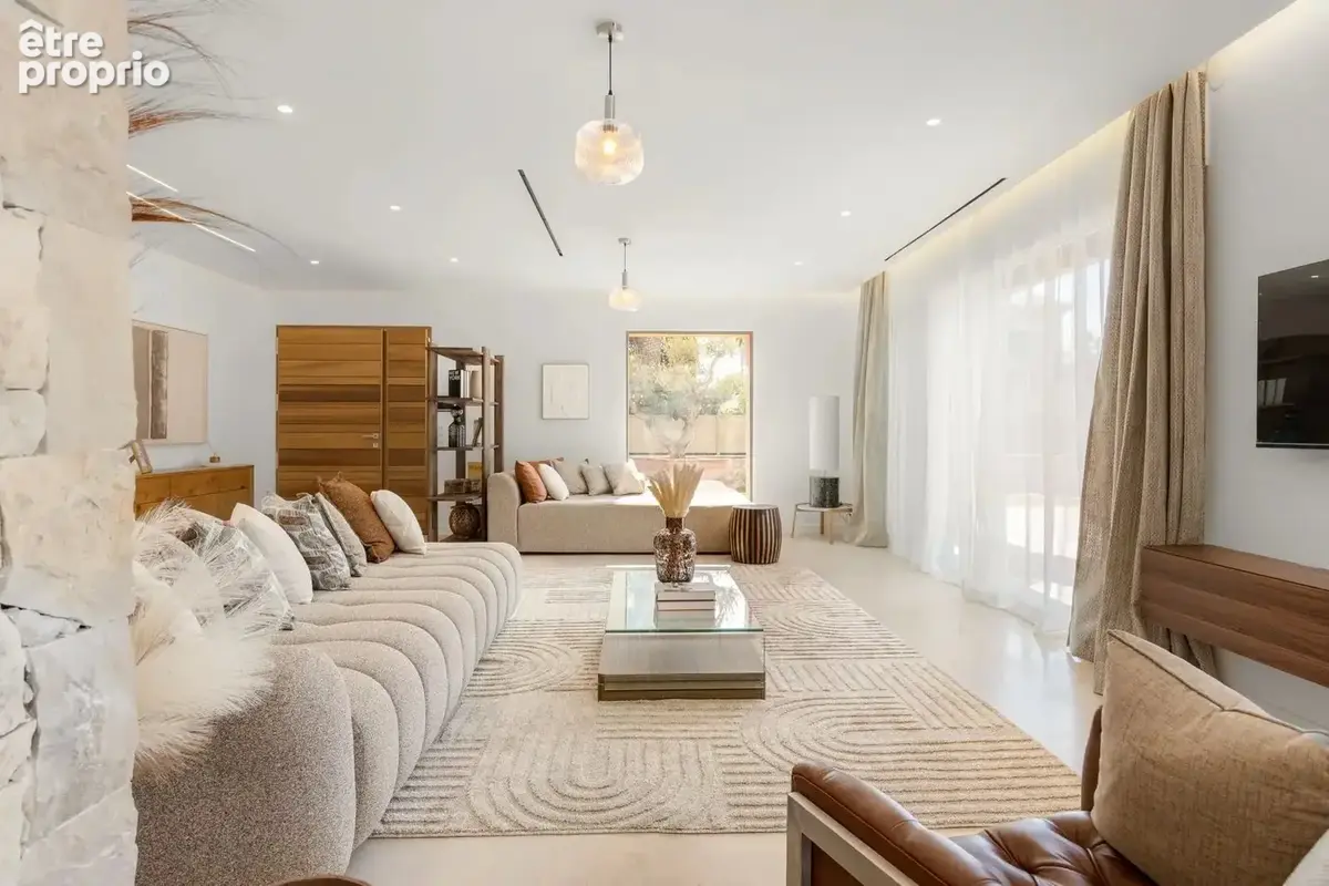 Cannes - luxueuse maison avec piscine à débordement – terrain de 1200 m² - photo 9