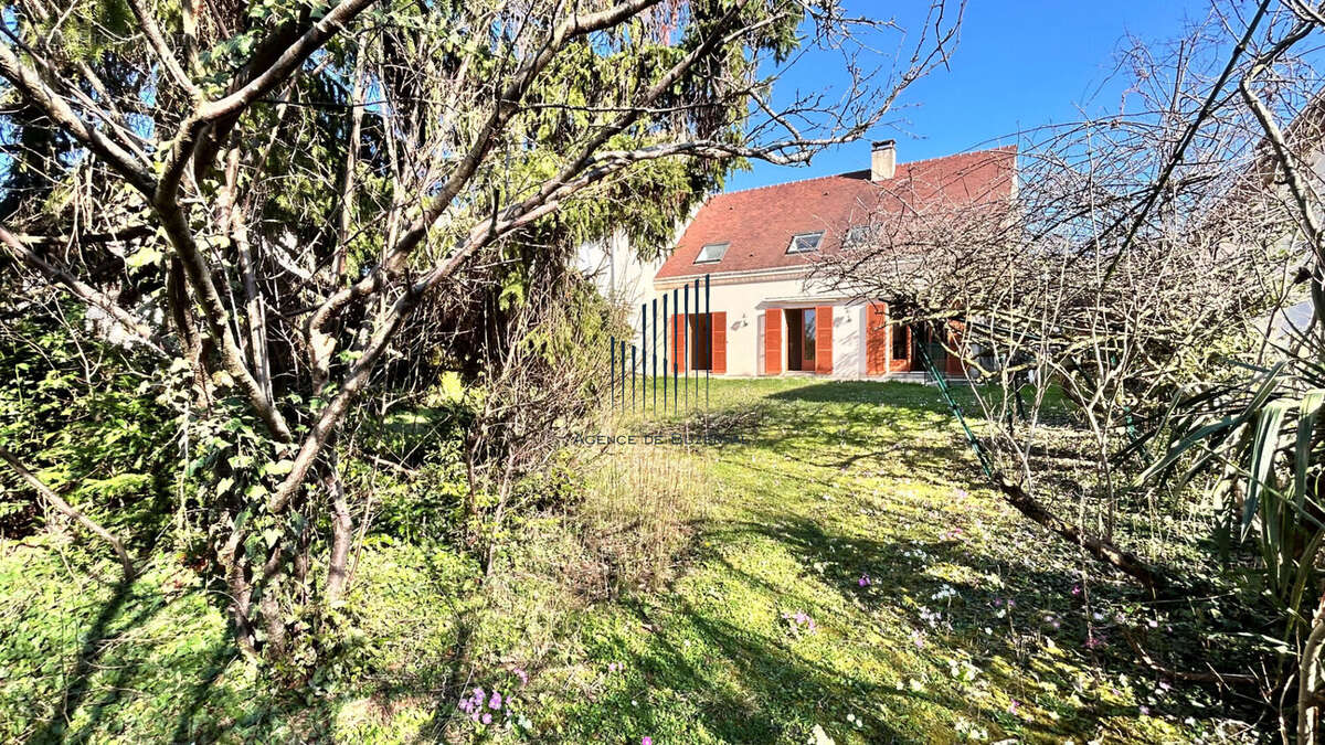 Maison à RUEIL-MALMAISON