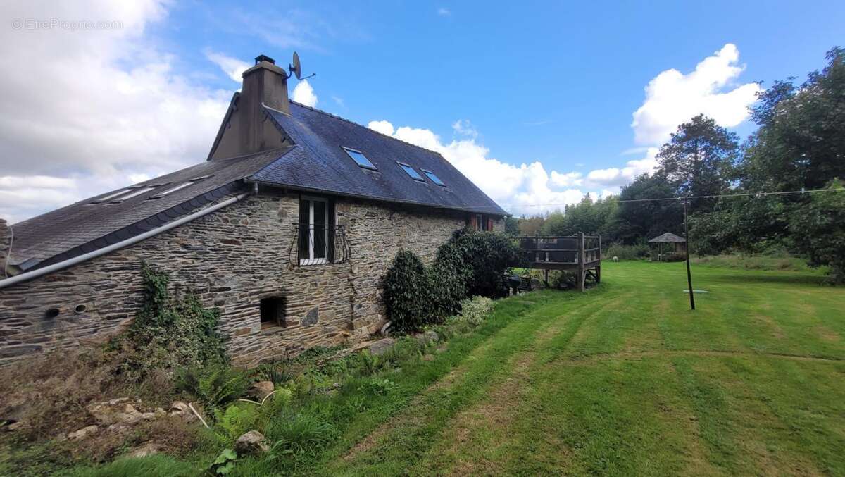 Authentique Propriété Bretonne en Pierre avec Deux Maisons e - photo 18