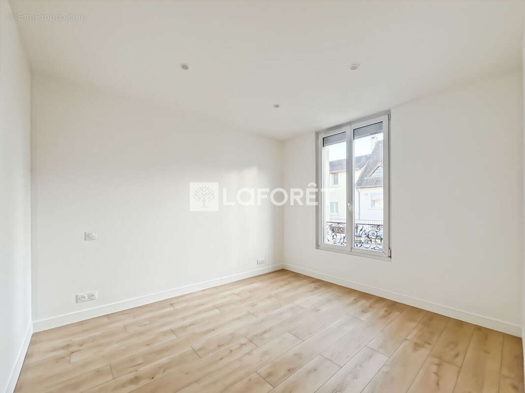 Maison à MAISONS-ALFORT