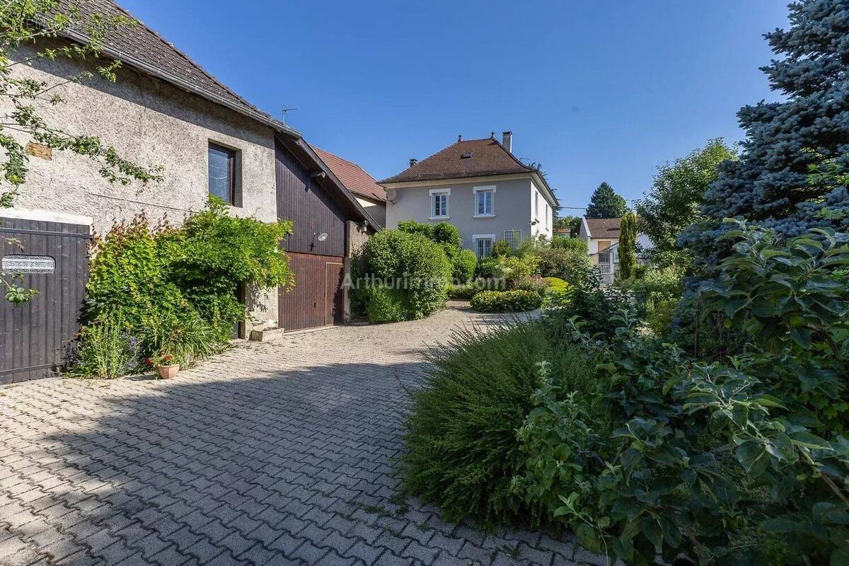 Maison à CORBELIN