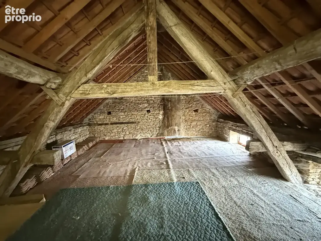 Maison ancienne avec dependance - photo 10