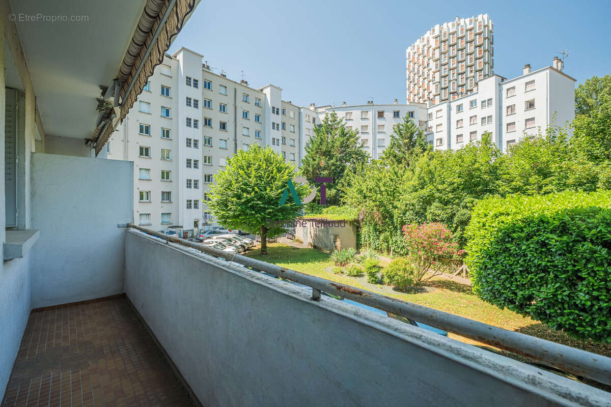 Appartement 63 m² à Grenoble  - photo 2