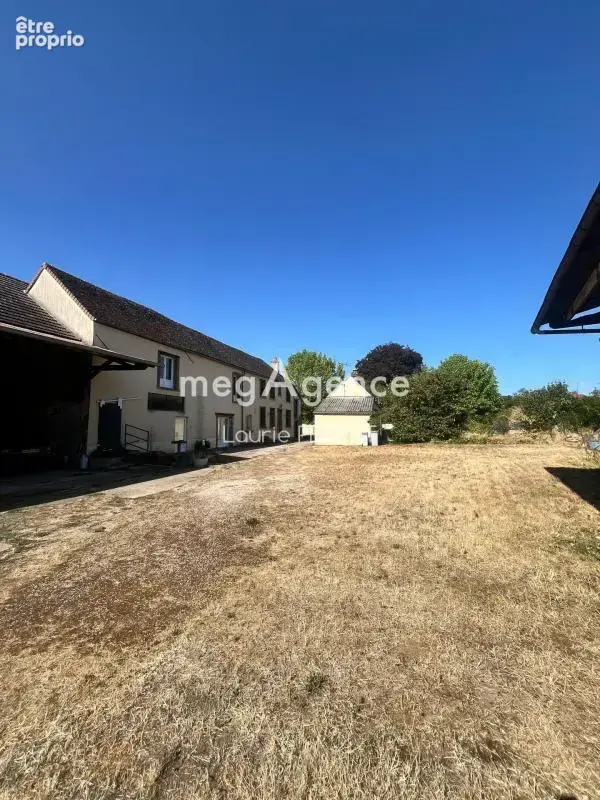 Ancien corps de ferme à fort potentiel - Cézy - photo 2