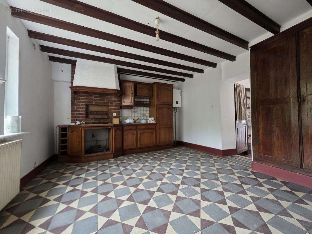 Maison à CATILLON-SUR-SAMBRE