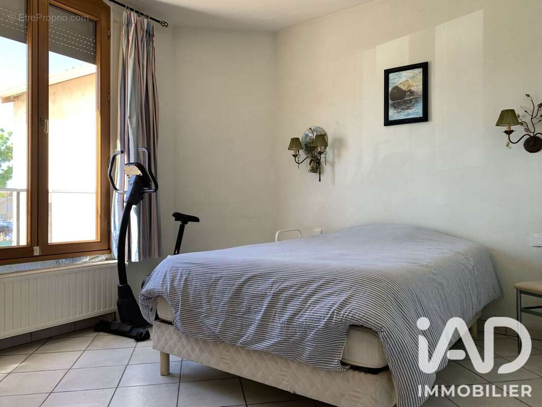 Maison 151 m² à Bergerac  - photo 4
