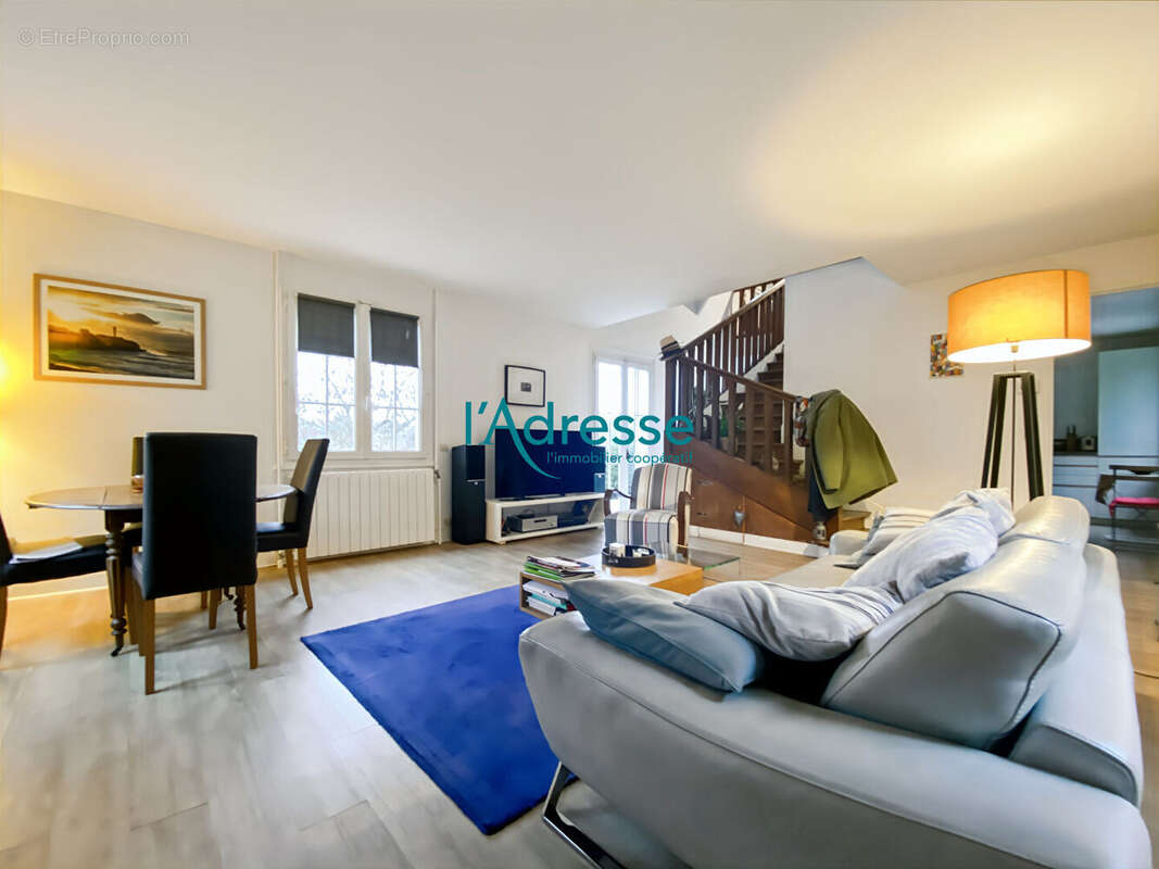 Maison à SERAINCOURT