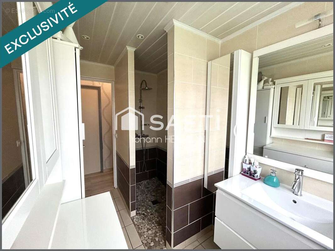 Photo 7 - Maison à ETAIN