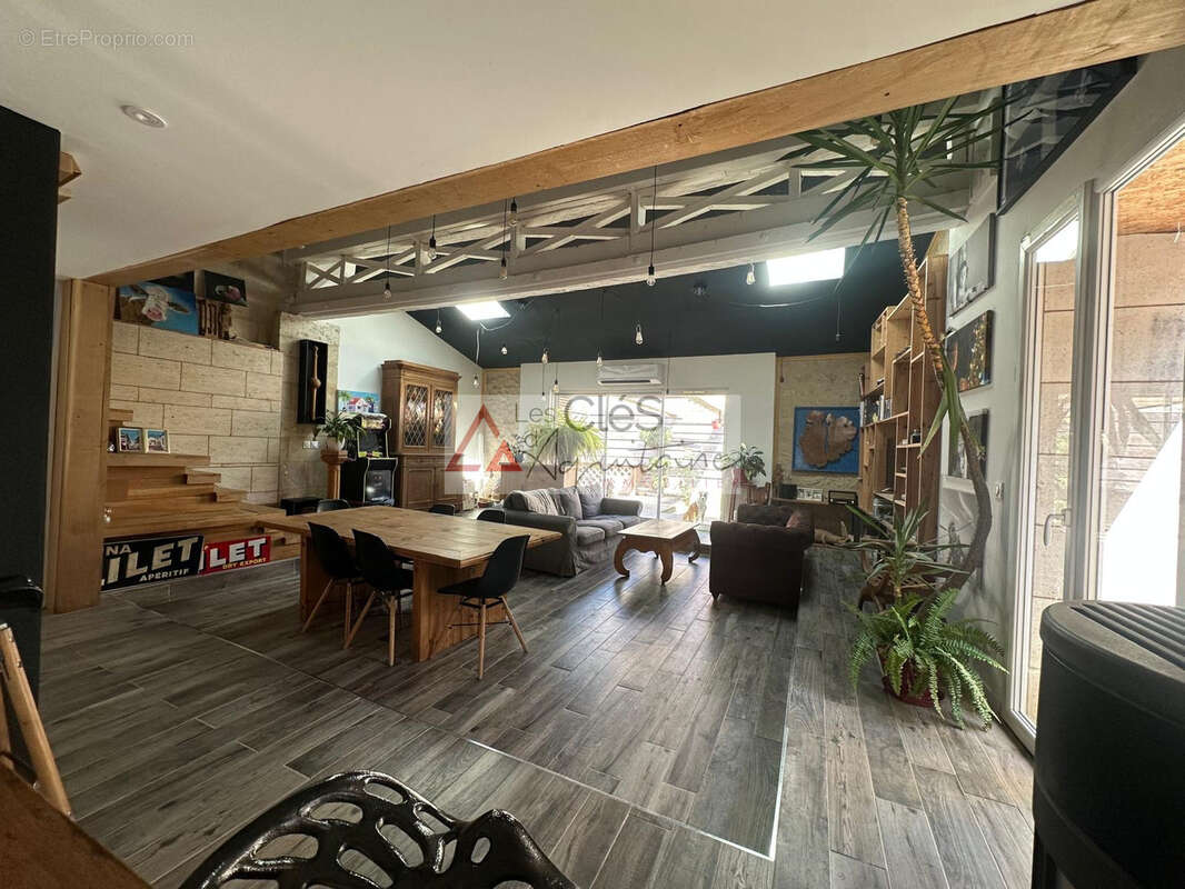 Maison pierre 120M2 PODENSAC - photo 6