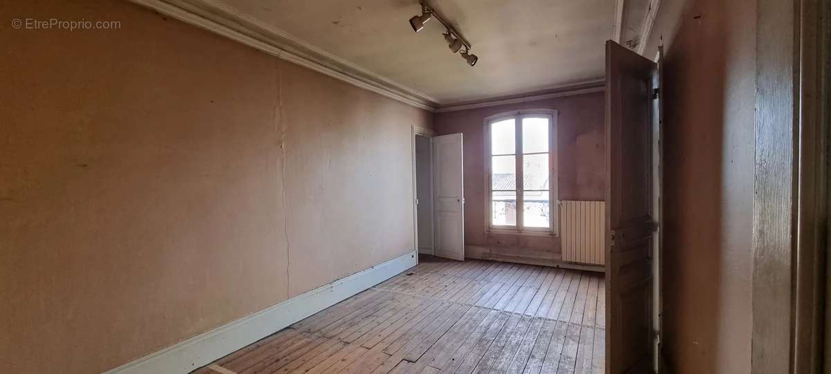 Maison à VILLEMOMBLE