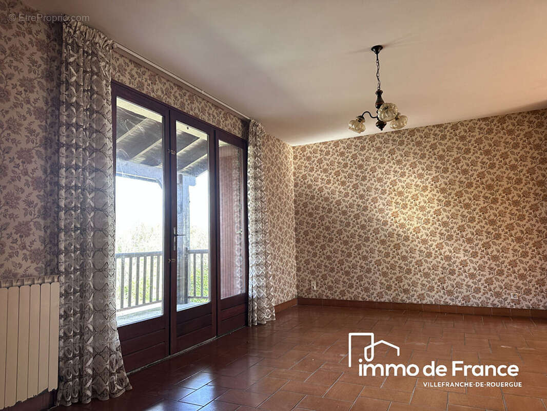 Maison à VILLEFRANCHE-DE-ROUERGUE