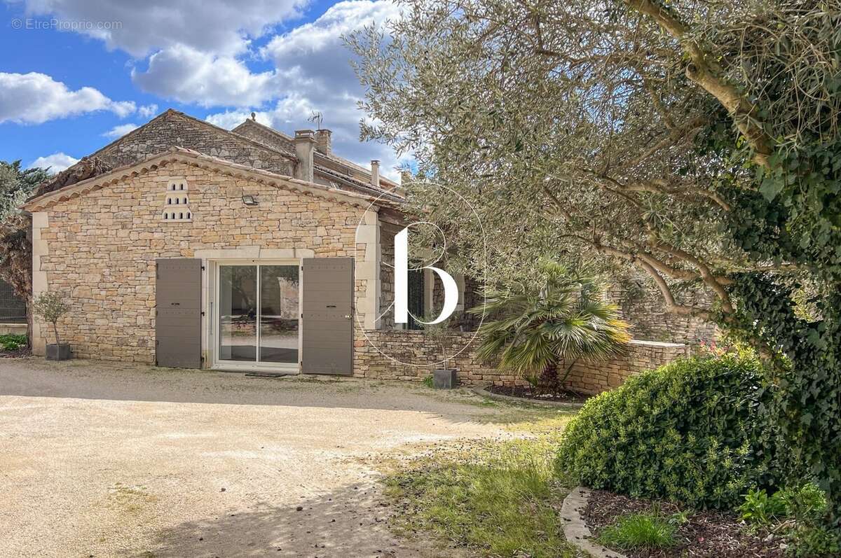 Maison à ORGNAC-L'AVEN