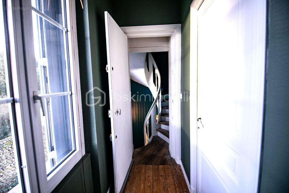 Maison à CHATEAU-RENAULT