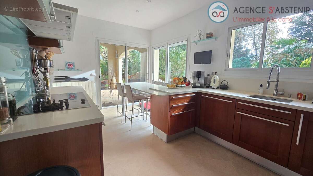 Maison à SAINT-JEAN-D&#039;ILLAC