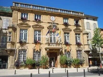 Commerce à SALON-DE-PROVENCE