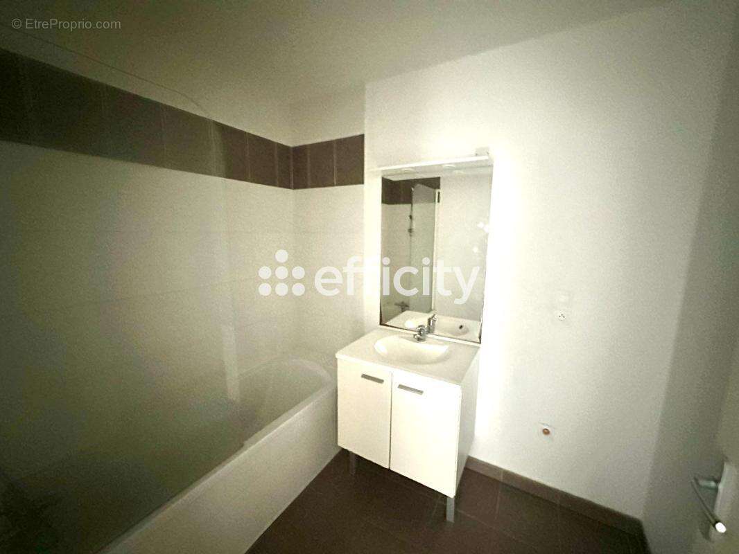 Appartement à LA CHAPELLE-SUR-ERDRE