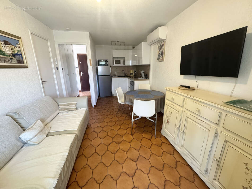 Appartement à BORMES-LES-MIMOSAS