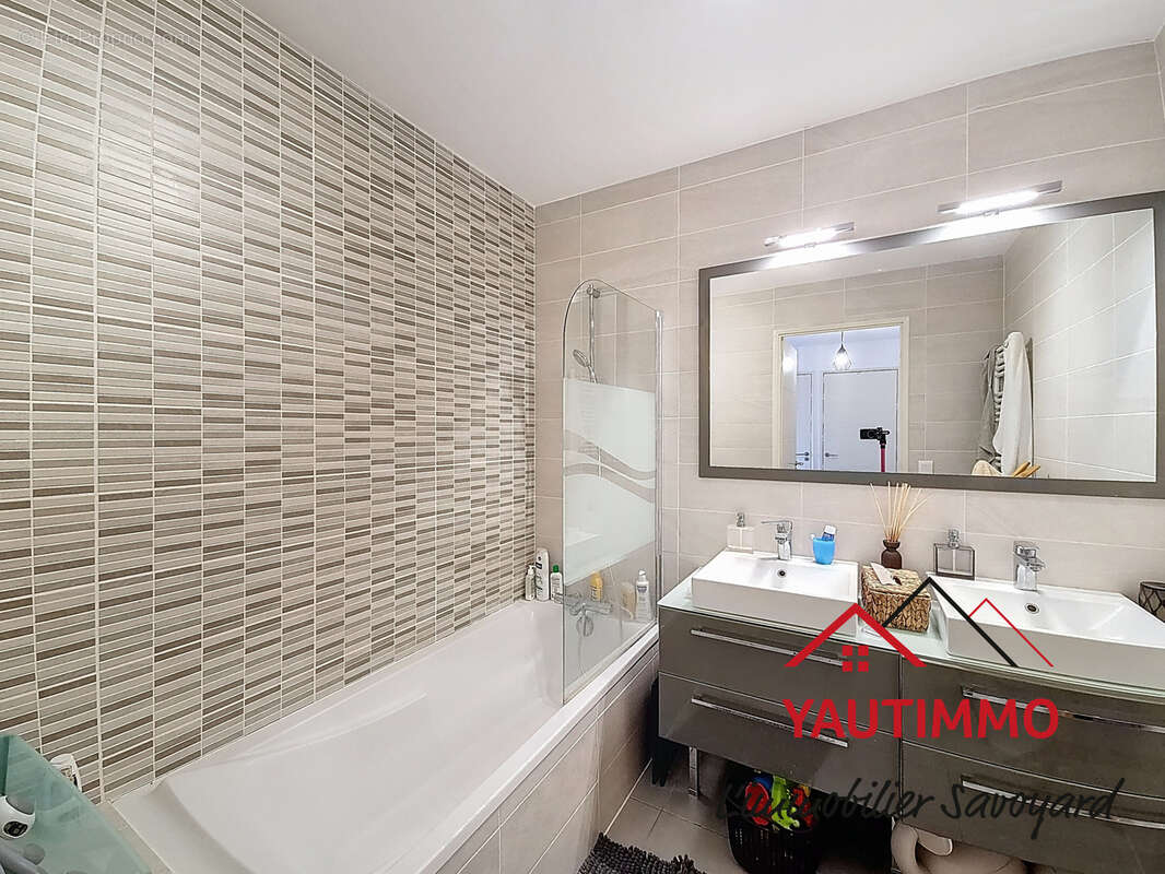 Appartement à ANNECY-LE-VIEUX