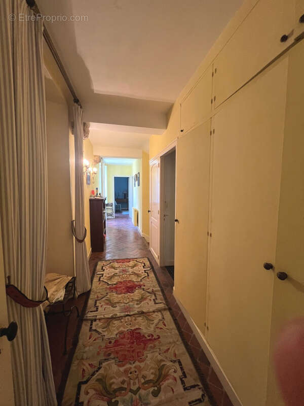 Maison 240 m² à Villiers-Louis  - photo 6
