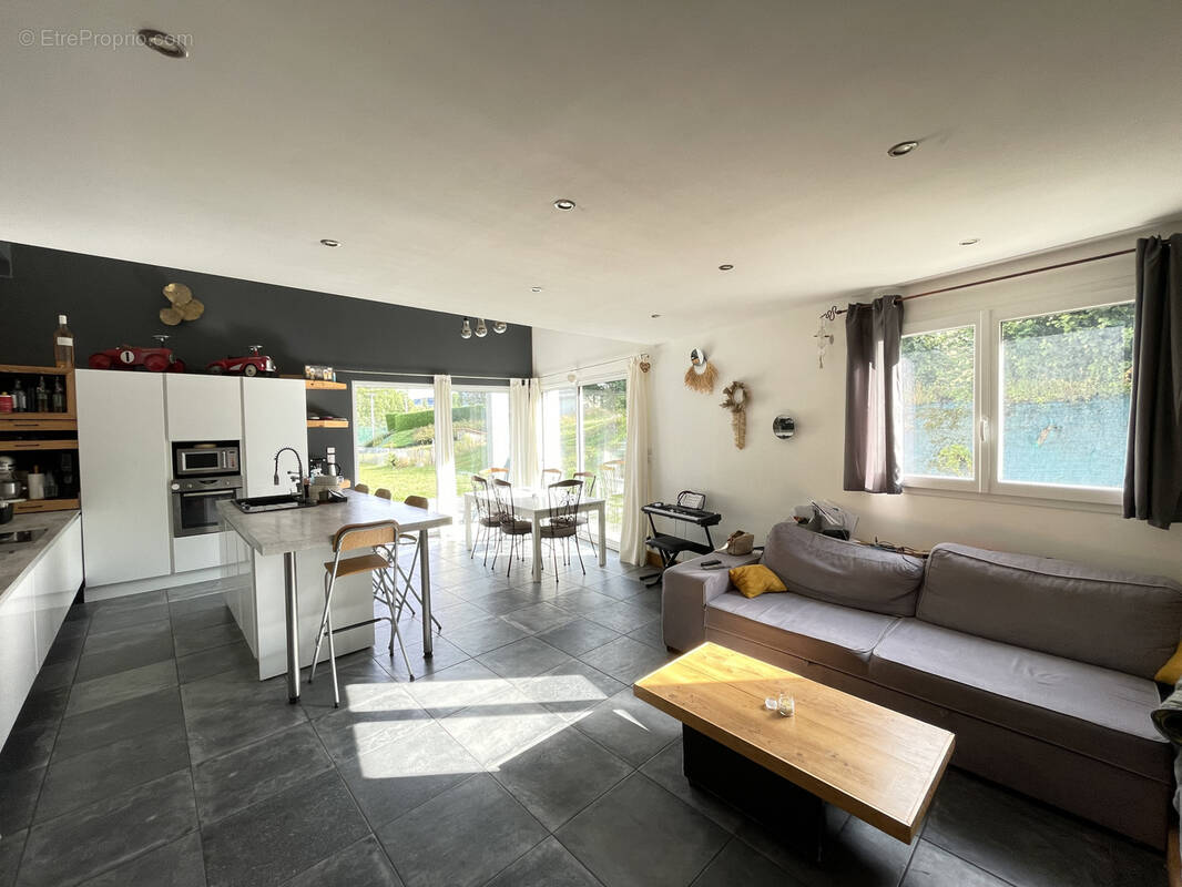 Maison à YSSINGEAUX