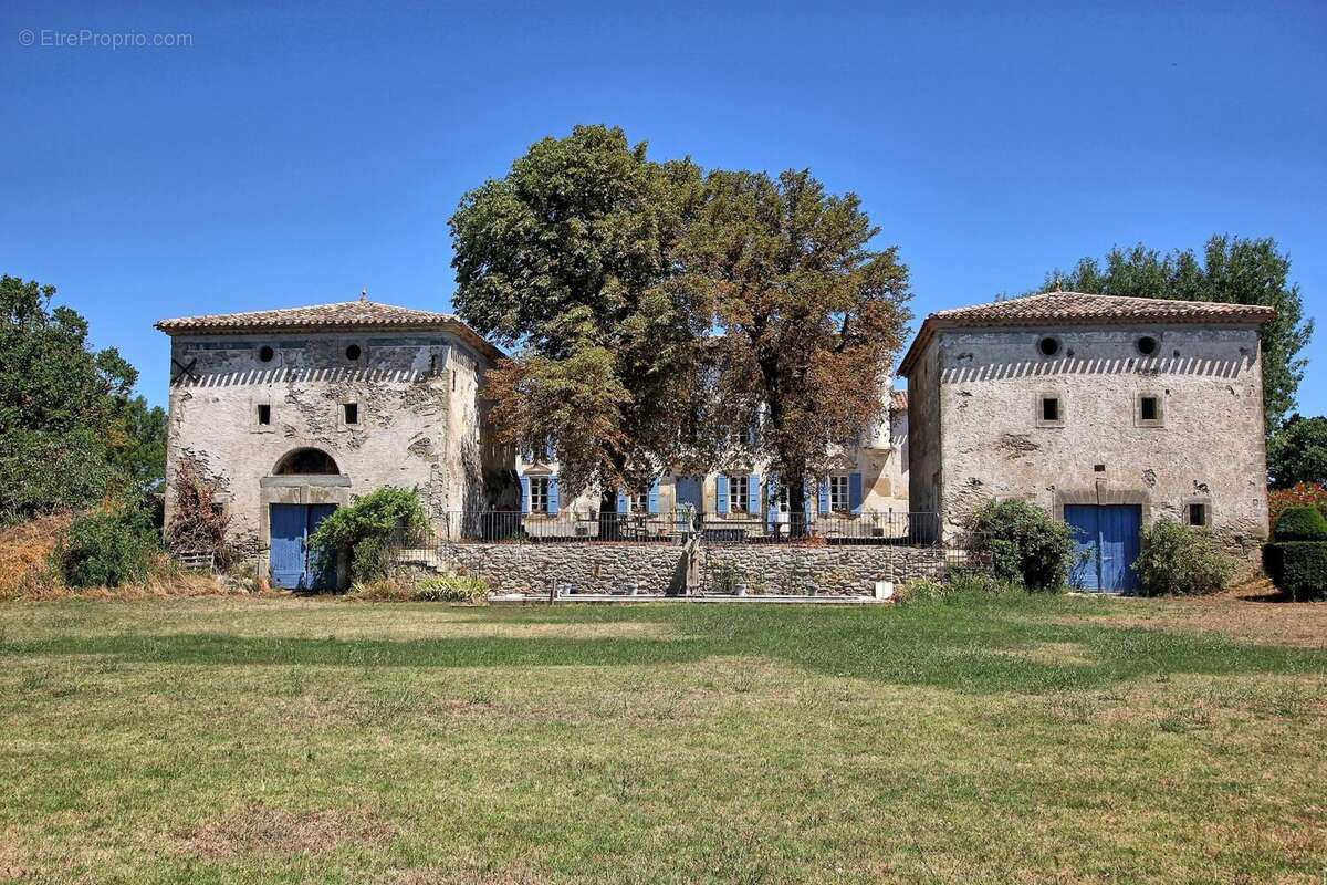 Domaine avec dépendances privatif - photo 3