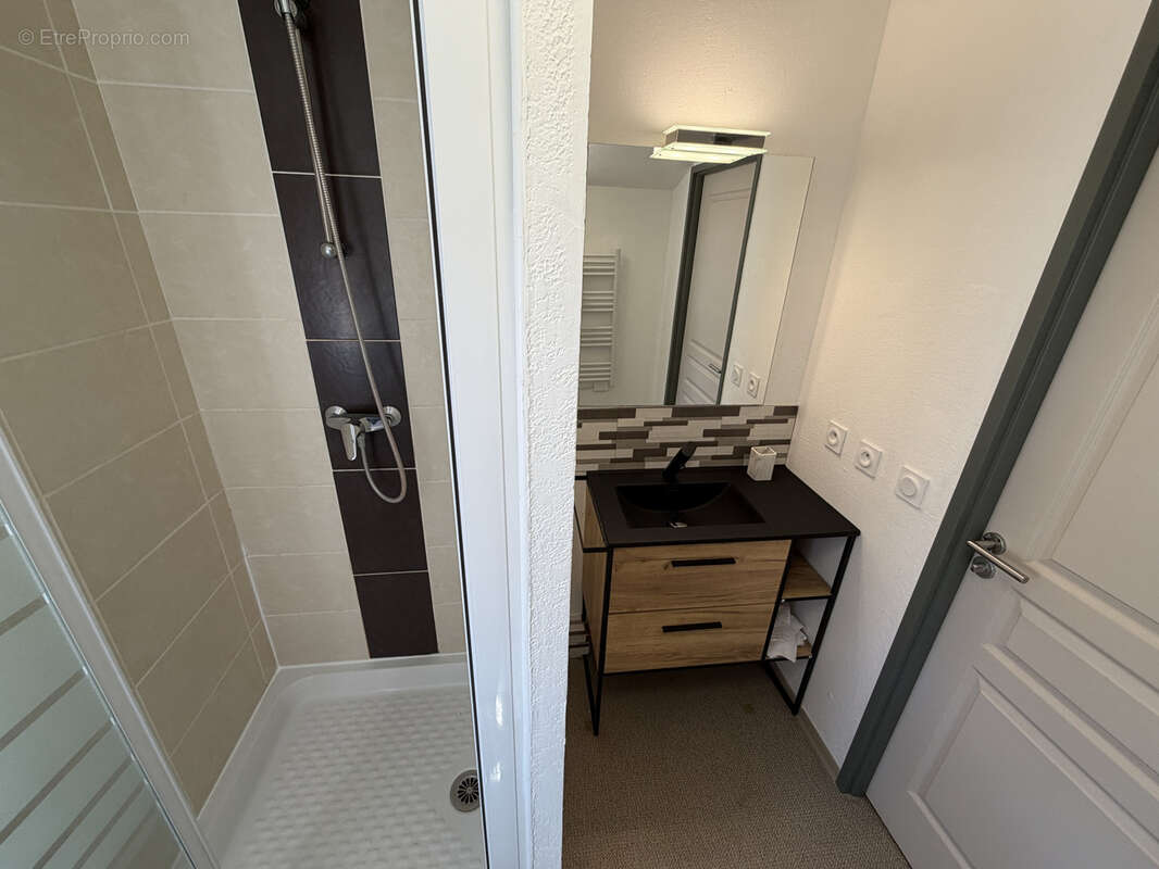 Appartement à LUNEL