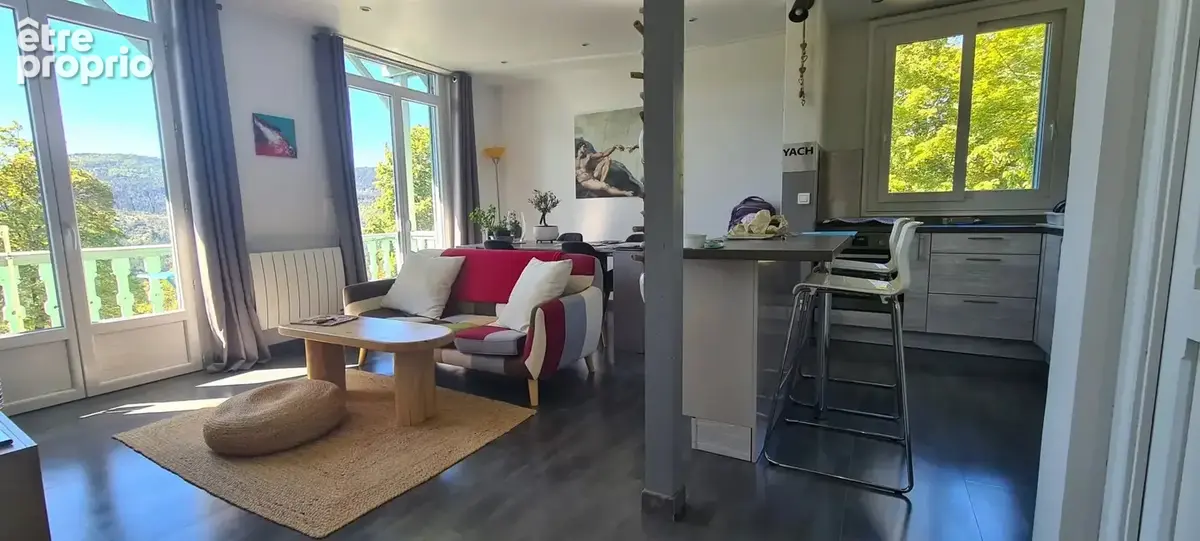 Beau 2 pièces de 48 m² environ avec 2 balcons et parking - photo 3