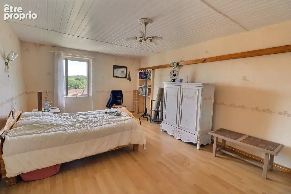 A vendre maison a rénover a faverges de la tour (38110) - photo 6
