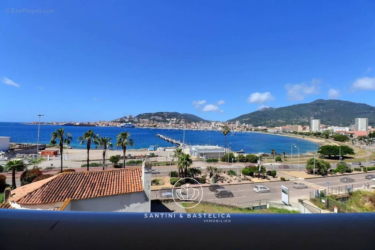 Appartement à AJACCIO