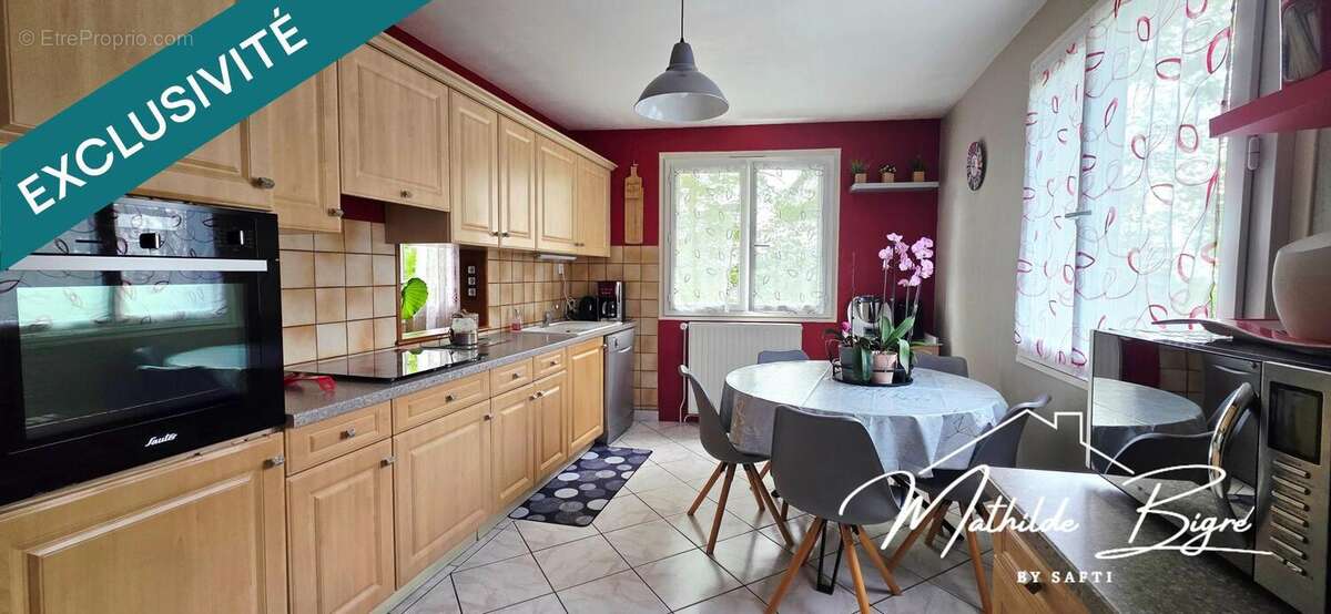 Photo 2 - Maison à LE BROC