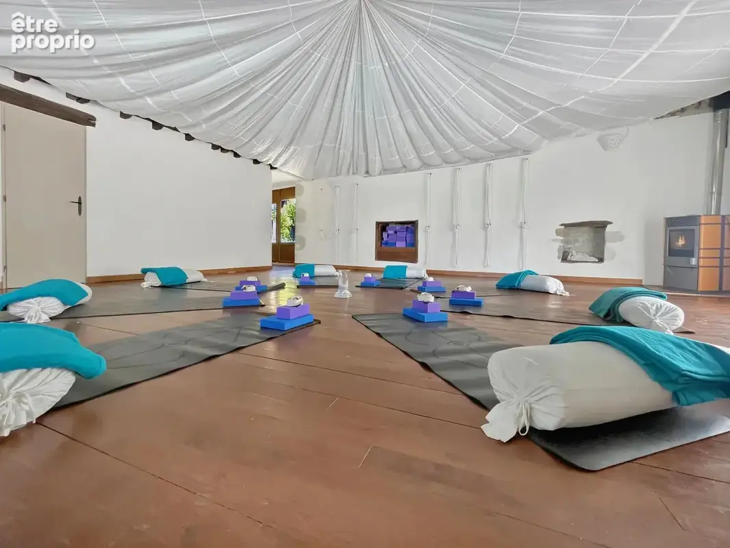 Fabuleuse maison individuelle de caractère en pierre avec piscine - photo 19