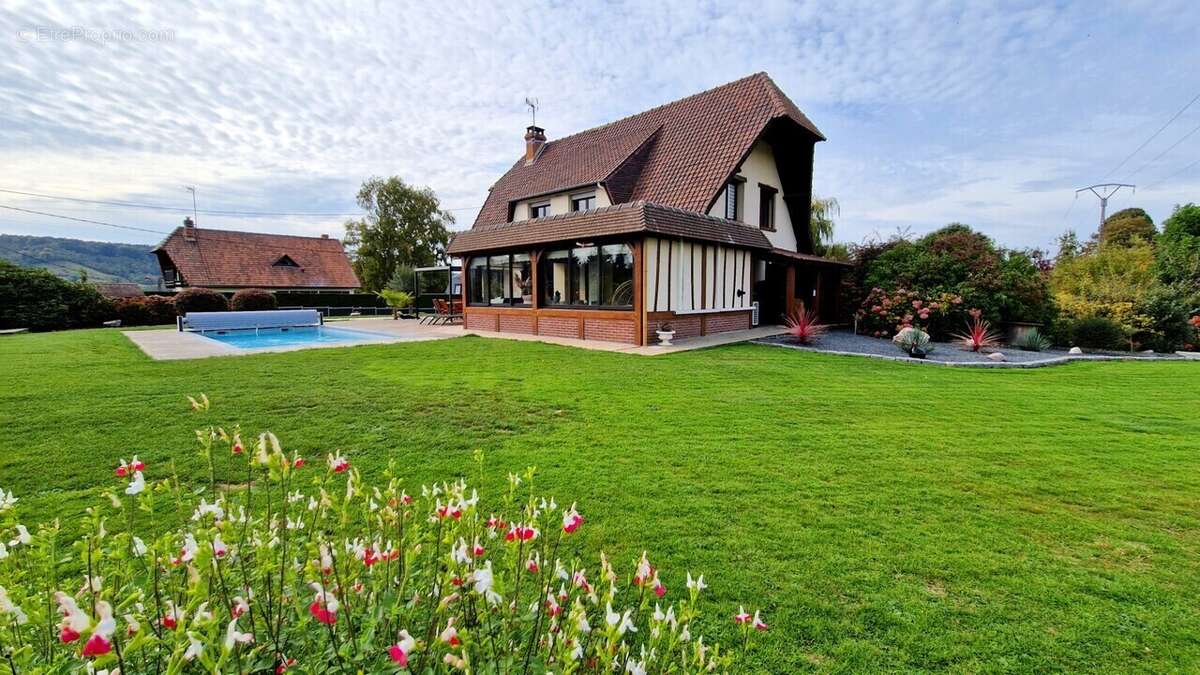 Maison à SAINT-NICOLAS-D&#039;ALIERMONT