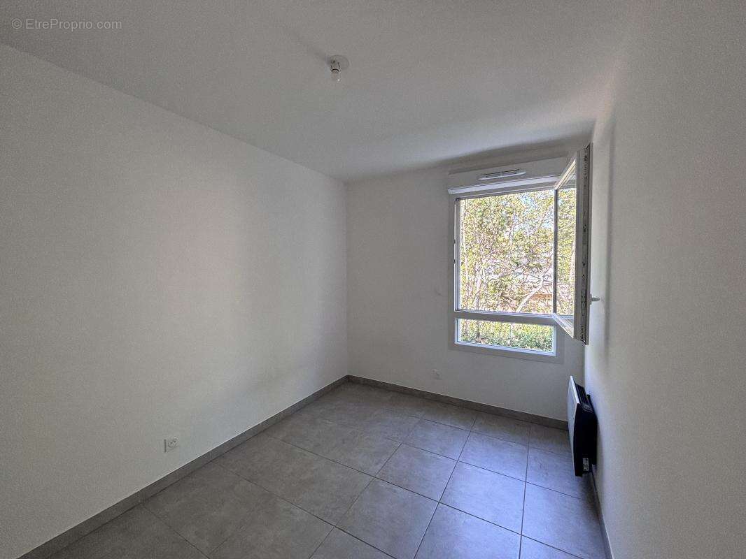 Appartement à MARSEILLE-9E