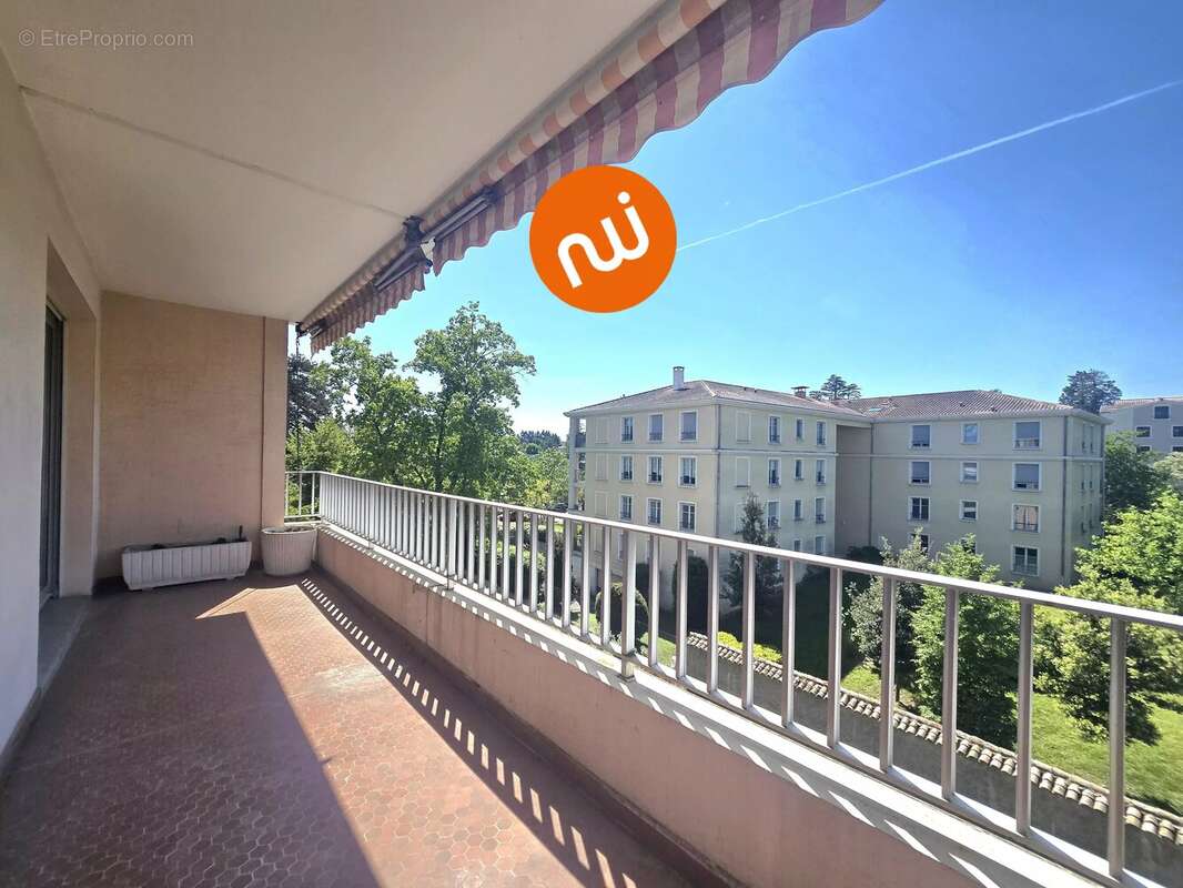Appartement à TASSIN-LA-DEMI-LUNE