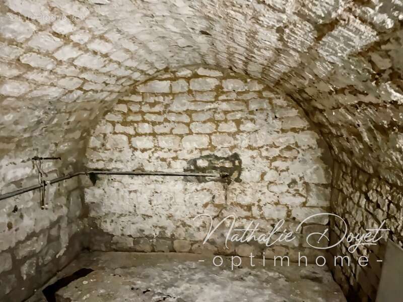 deux Maison 6 pièces PIERREPONT (02) - photo 13