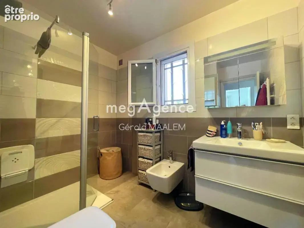 Maison de 140m² avec garage et piscine à Roquebrune-sur-Argens - photo 10