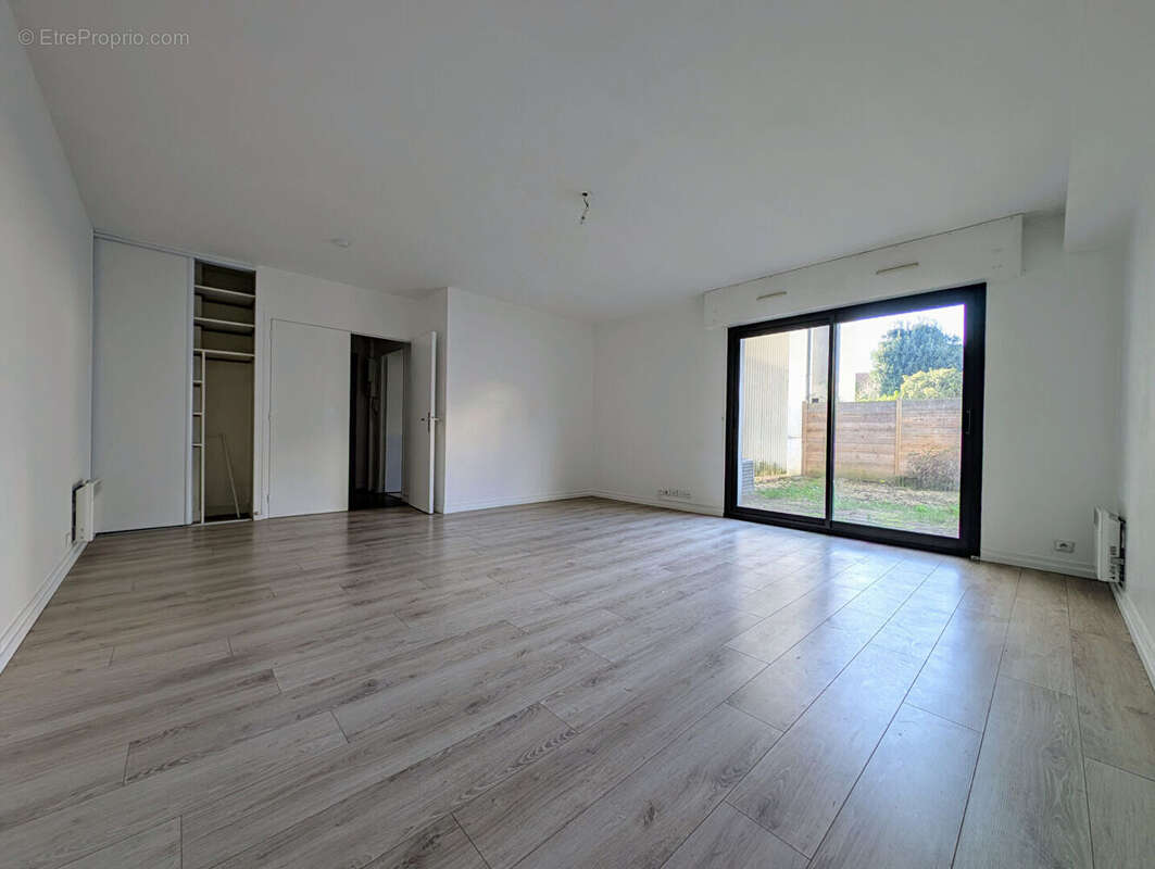 Appartement à MAISONS-LAFFITTE