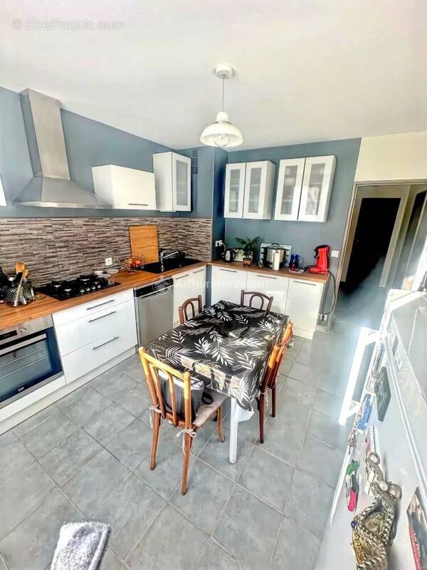 Maison à LABRUGUIERE